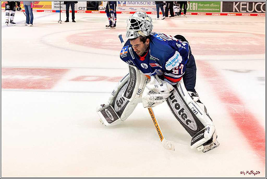 PENNY DEL;  Iserlohn Roosters - Kölner Haie; Iserlohn, 06.10.2022